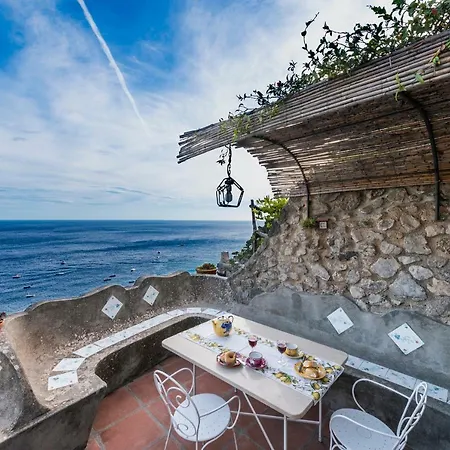 Casa Claudius - Sea View, Peaceful Outdoor Private Garden